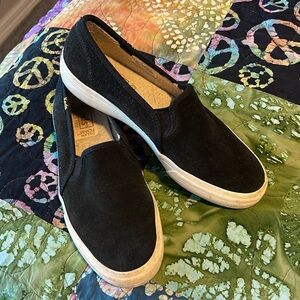 Black slip on Keds